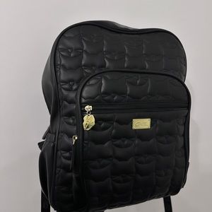 Luv Betsey | betsey Johnson | quilted/cushion cat backpack l black